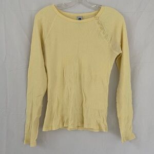 GAP Yellow Long-Sleeve Shirt, Size Medium - Item 0018